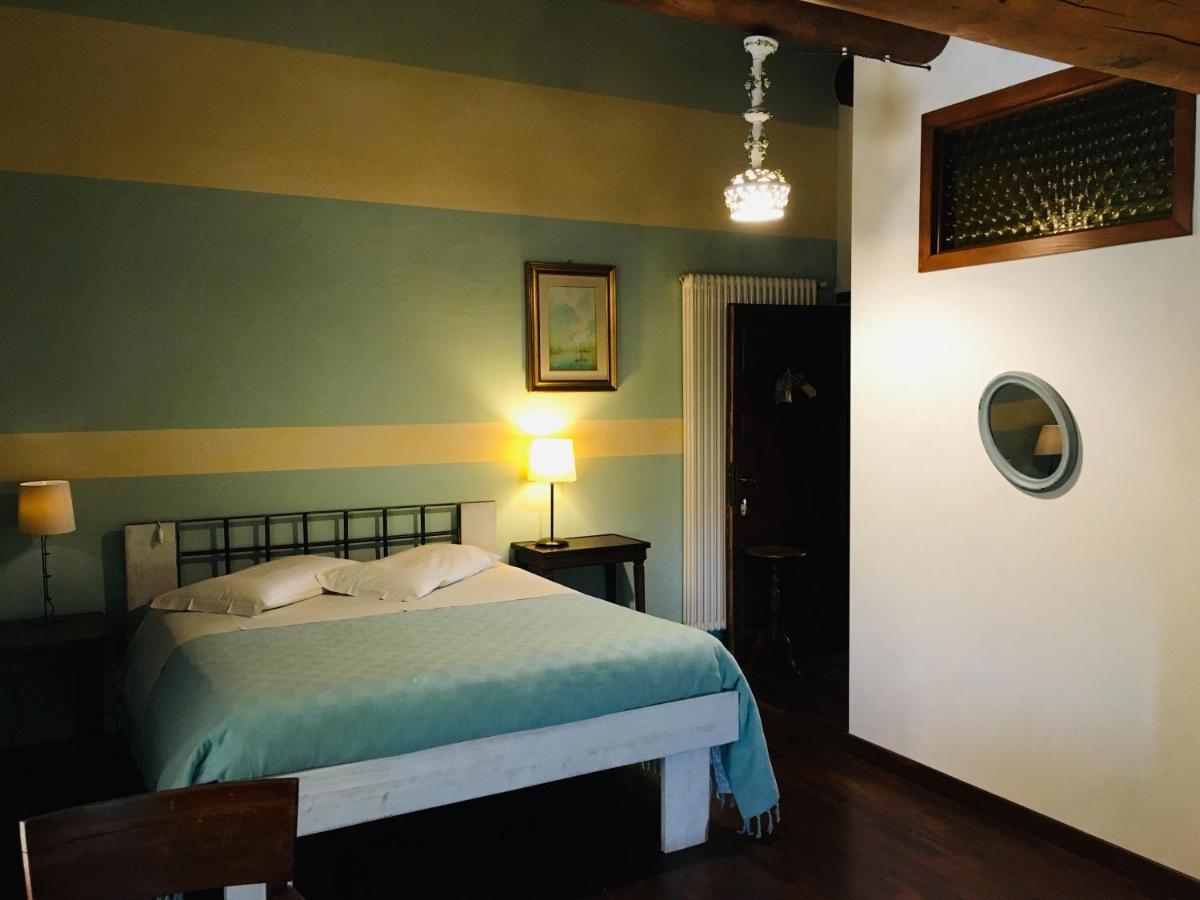 B&B Ai Tre Confini Монцамбано Экстерьер фото